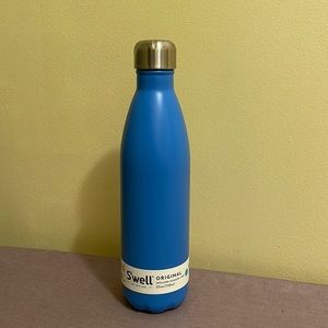 25 oz Blue Swell Bottle